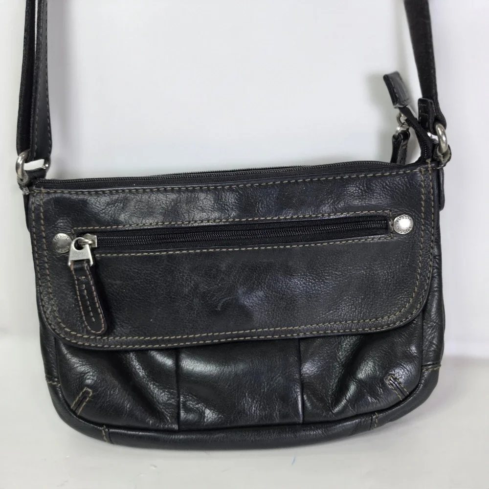 Vintage Fossil Black Leather Crossbody Bag Y2K Organizer Shoulder Purse Flap